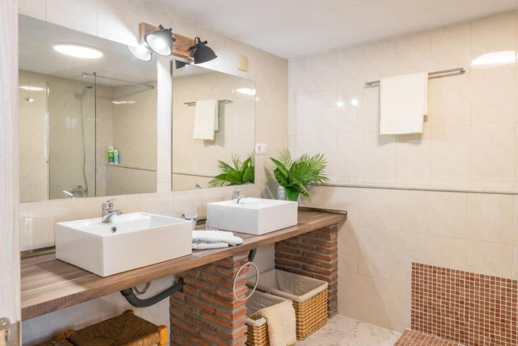 Villa Zalea Real -Super Ideal Grupos, Piscina ! Pizarra Zewnętrze zdjęcie